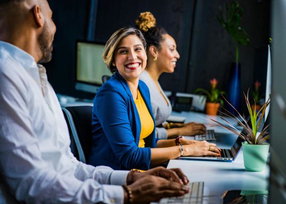 Repenser le retour au bureau : allier confiance et expérience collaborateur